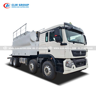 SINOTRUK HOWO 15T On-Site Mixed Explosive Truck with PLC-Based Automated Mixing and 360-Degree Rotating Hose Guide Boom